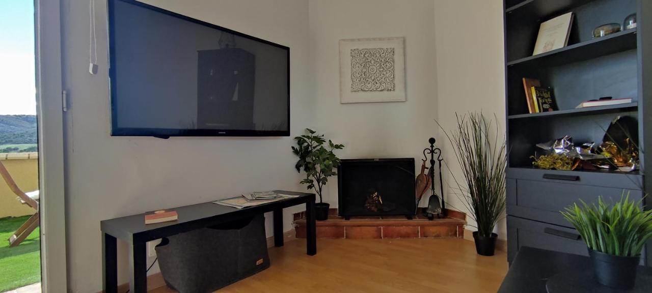 La Casa De Fuentetoba Villa Екстериор снимка