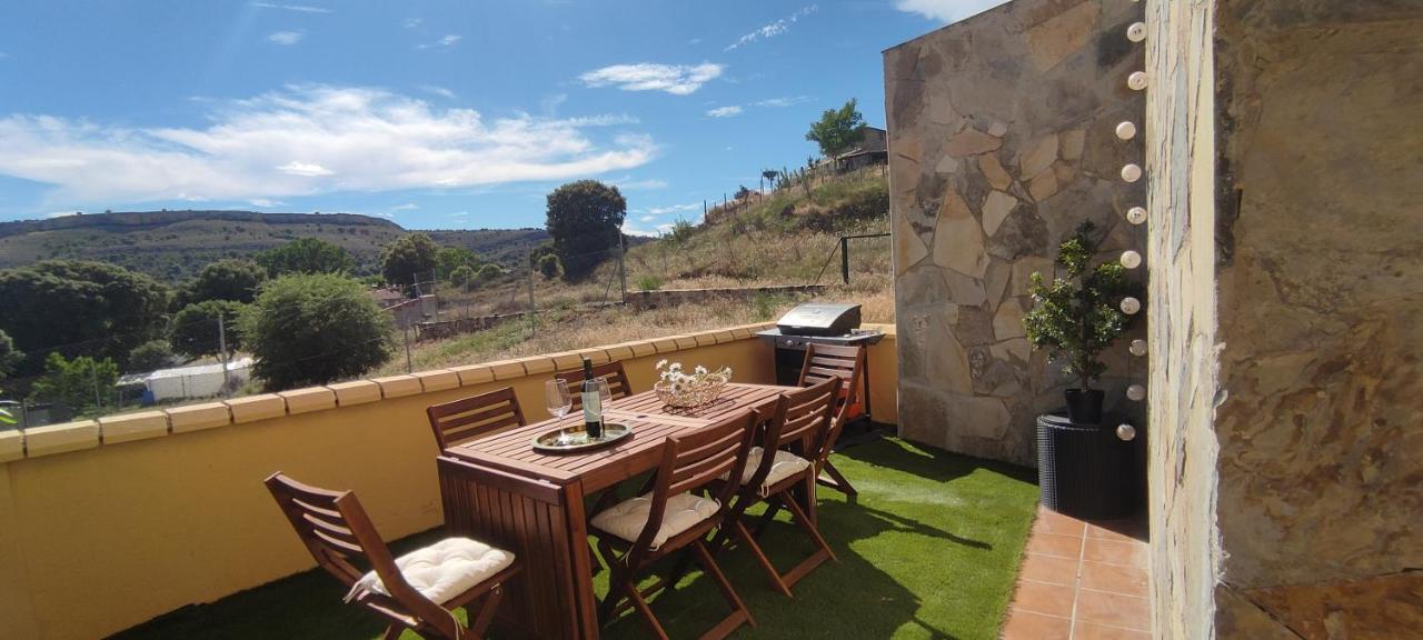 La Casa De Fuentetoba Villa Екстериор снимка